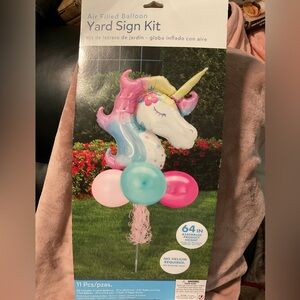 Unicorn yard sign kit